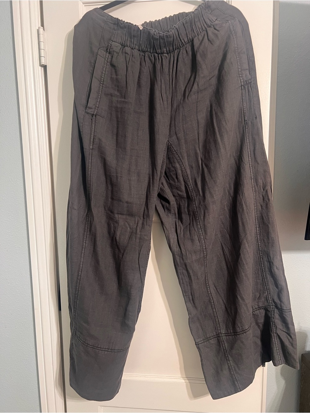 Free People woman’s Elastic-Waist Gray